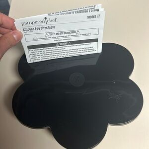 Pampered chef silicone egg bite mold
